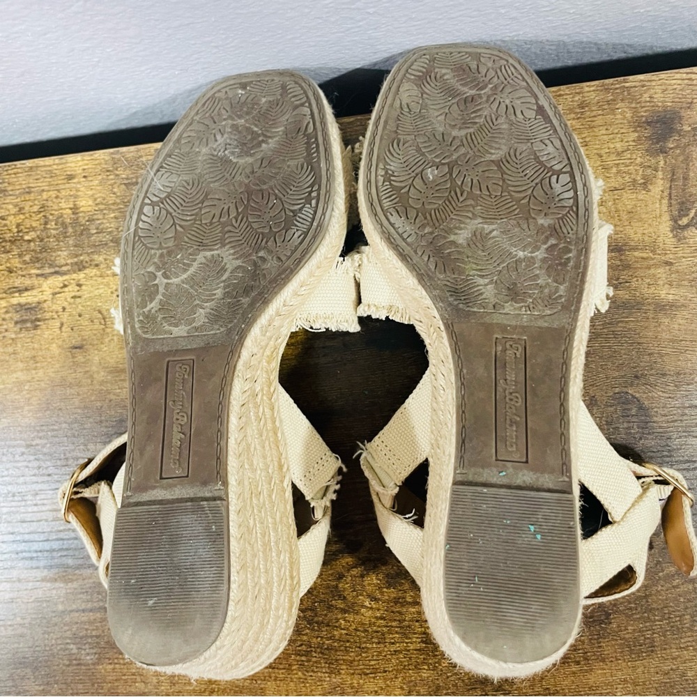 Tommy Bahama Bethany Wedge Heel Sandals Cream Womens Size 8 - Picture 16 of 16